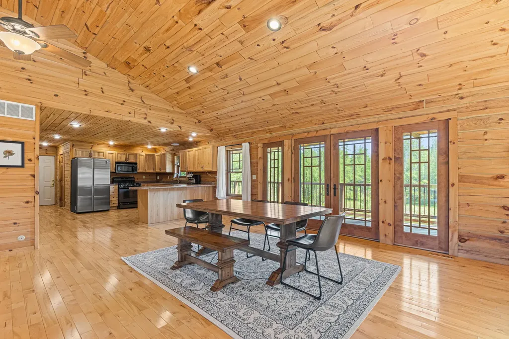15902 Penesal Road Rose Lake Township MI 49655