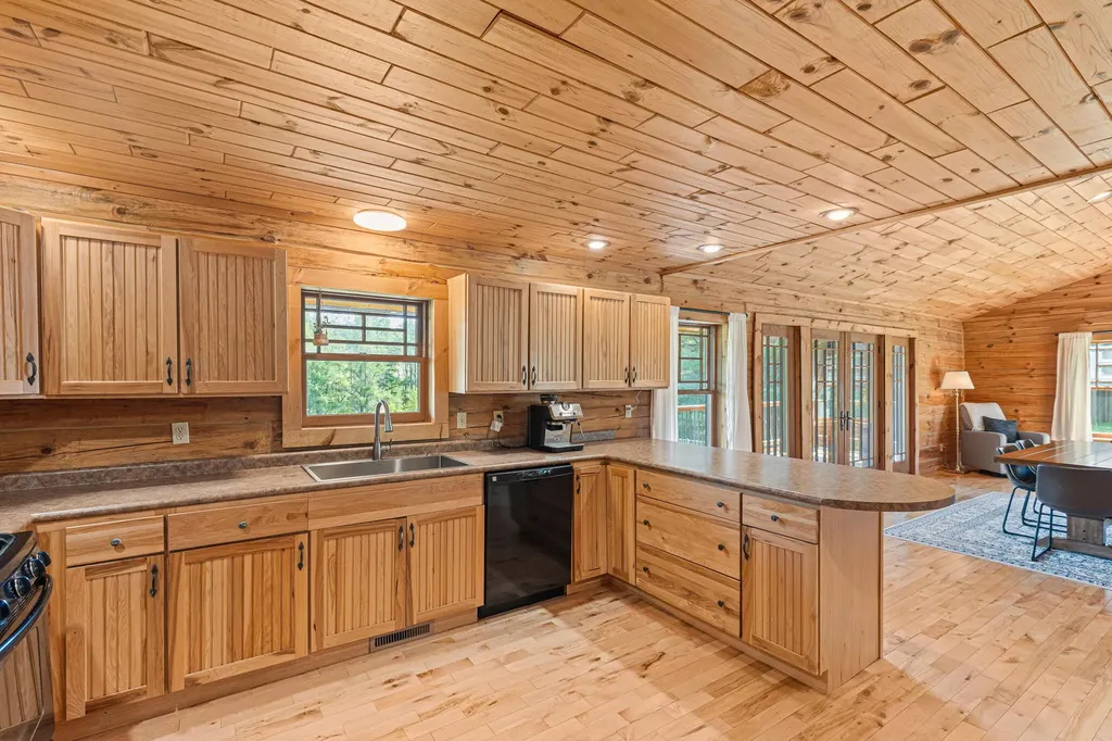 15902 Penesal Road Rose Lake Township MI 49655
