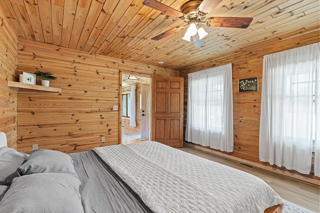 15902 Penesal Road Rose Lake Township MI 49655