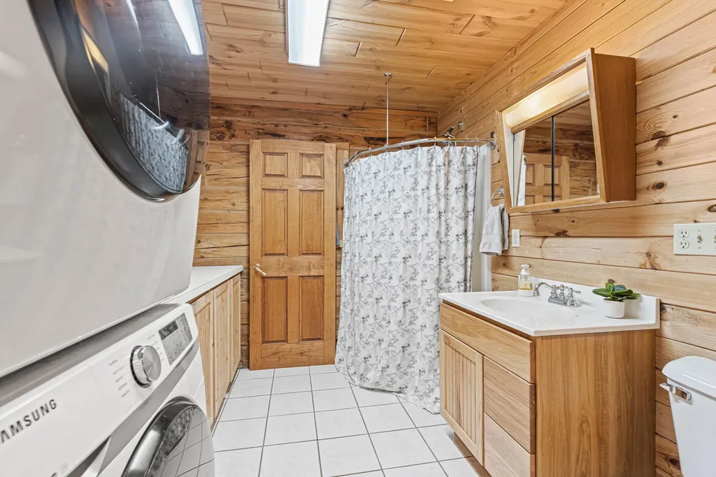 15902 Penesal Road Rose Lake Township MI 49655