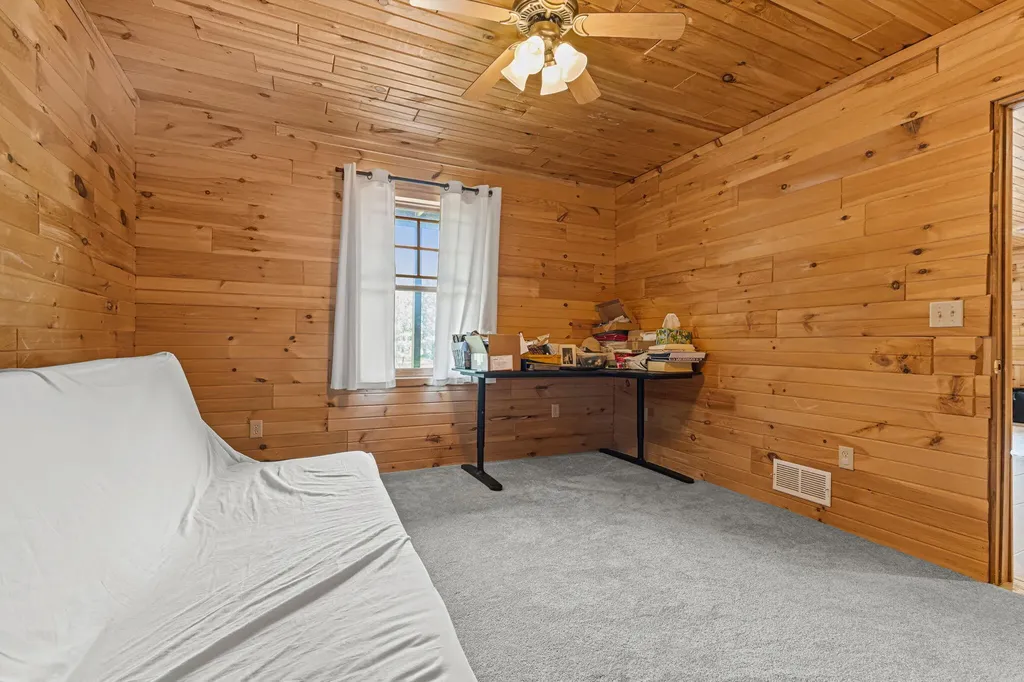 15902 Penesal Road Rose Lake Township MI 49655