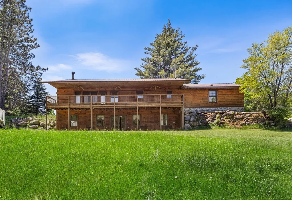 15902 Penesal Road Rose Lake Township MI 49655
