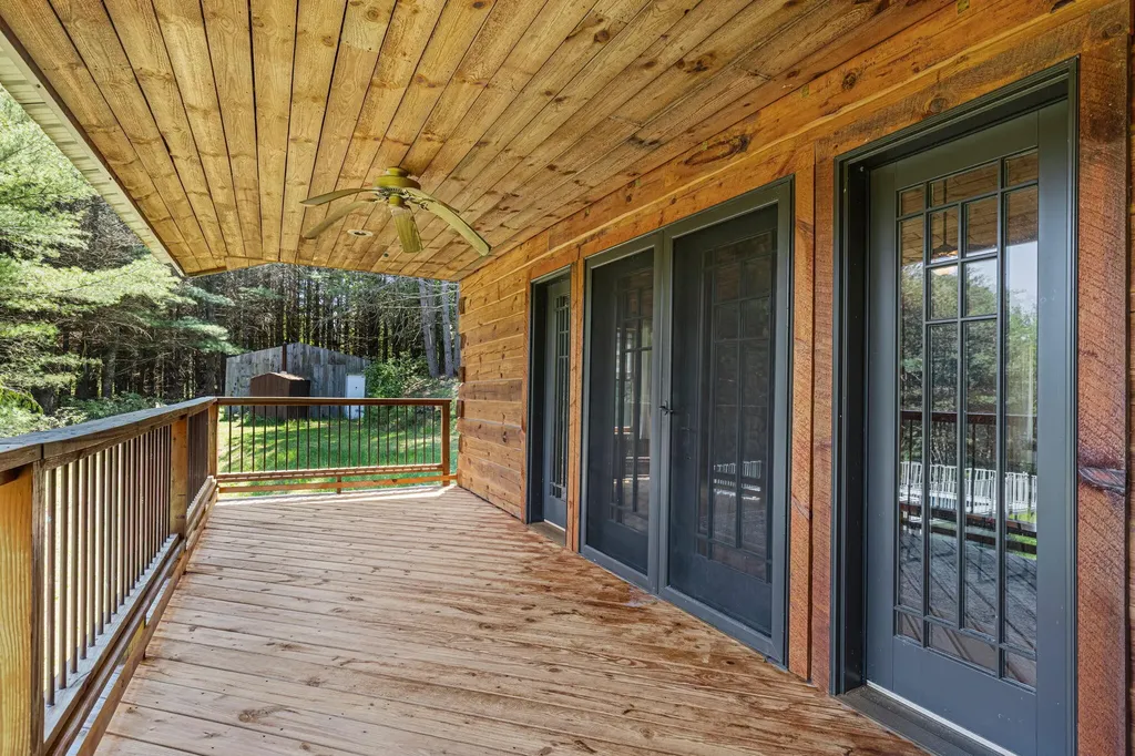 15902 Penesal Road Rose Lake Township MI 49655