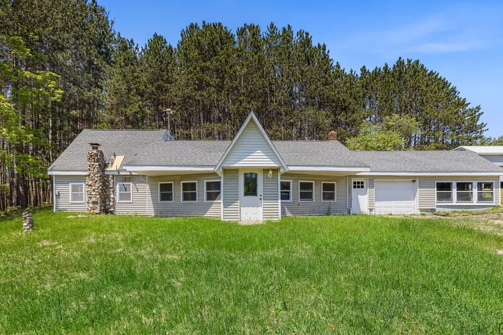 15902 Penesal Road Rose Lake Township MI 49655