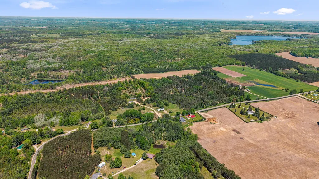 15902 Penesal Road Rose Lake Township MI 49655