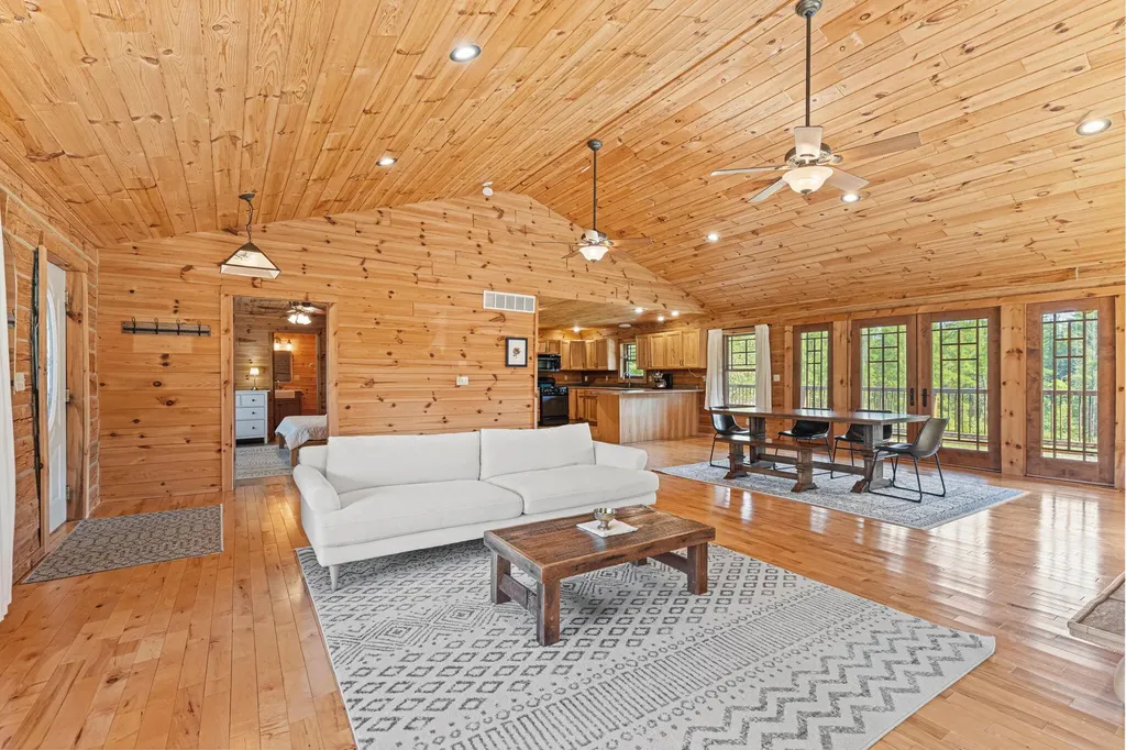 15902 Penesal Road Rose Lake Township MI 49655