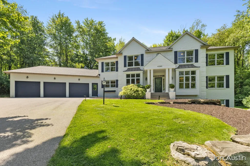 4380 Michigan Street NE Grand Rapids Charter Township MI 49525
