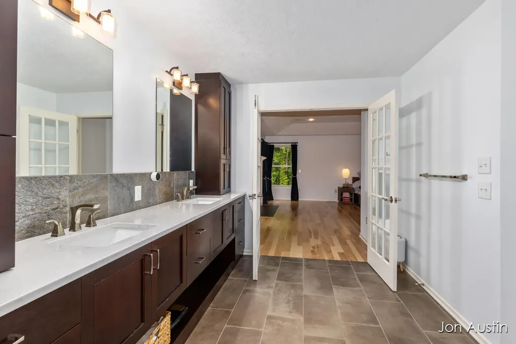 4380 Michigan Street NE Grand Rapids Charter Township MI 49525