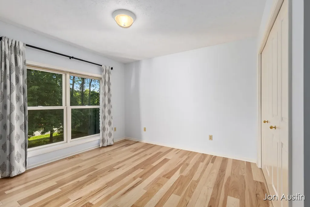 4380 Michigan Street NE Grand Rapids Charter Township MI 49525