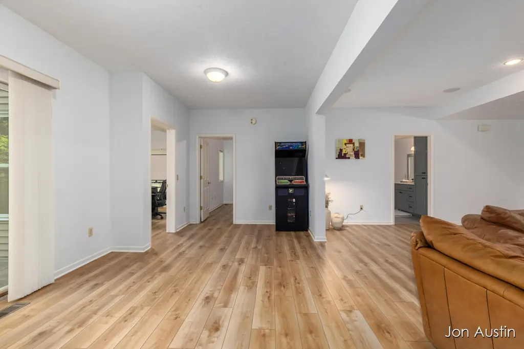 4380 Michigan Street NE Grand Rapids Charter Township MI 49525