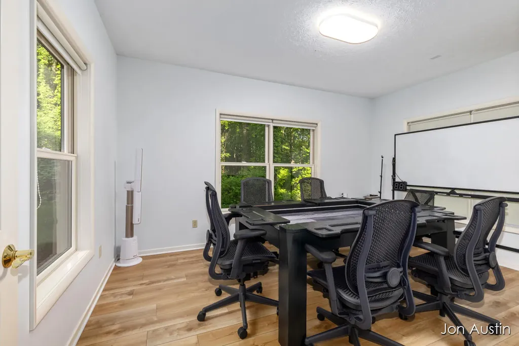 4380 Michigan Street NE Grand Rapids Charter Township MI 49525
