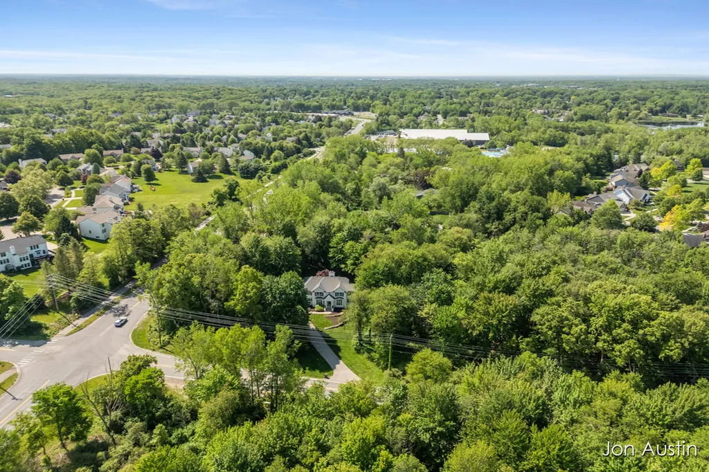 4380 Michigan Street NE Grand Rapids Charter Township MI 49525