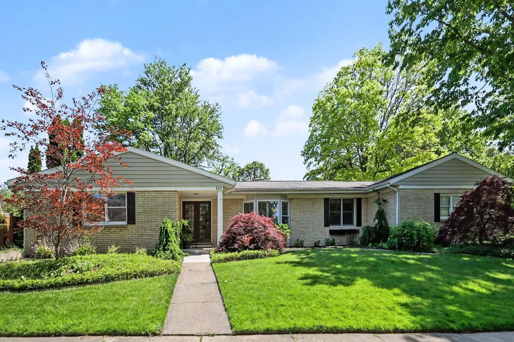 2601 Barfield Drive SE Grand Rapids City MI 49546