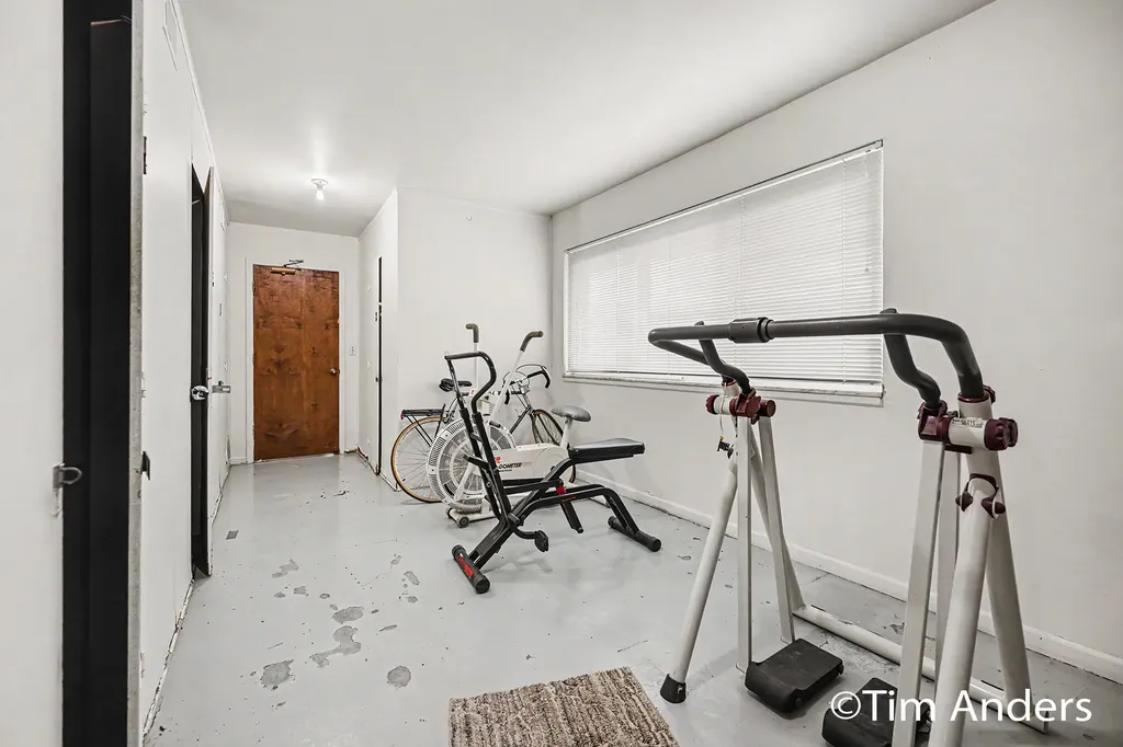 2759 Leonard Street NW Grand Rapids City MI 49504