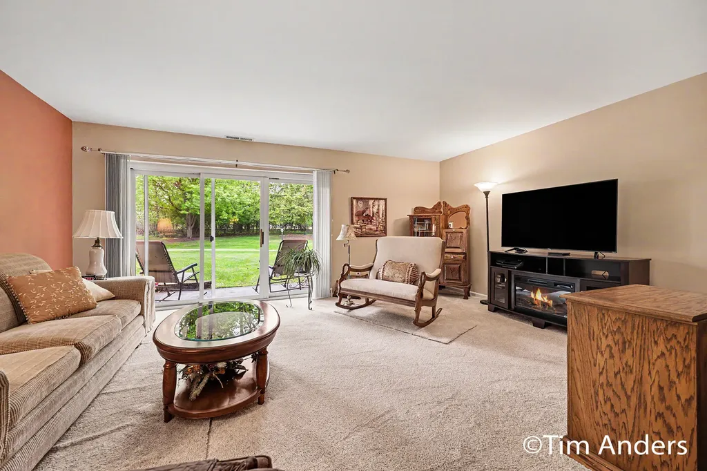 2759 Leonard Street NW Grand Rapids City MI 49504