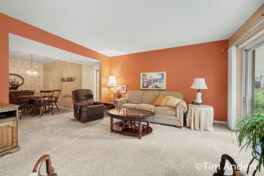 2759 Leonard Street NW Grand Rapids City MI 49504