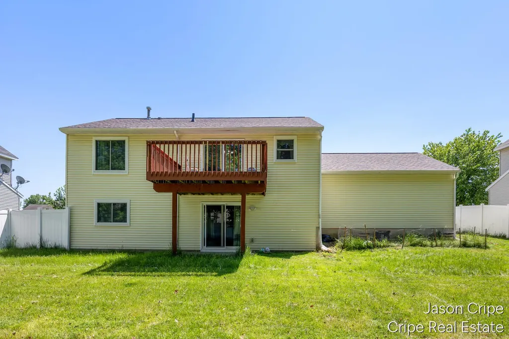 1783 Durango Court SW Wyoming City MI 49519