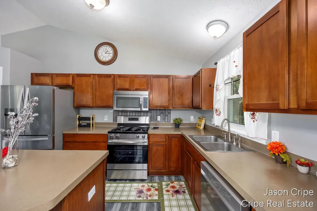 1783 Durango Court SW Wyoming City MI 49519
