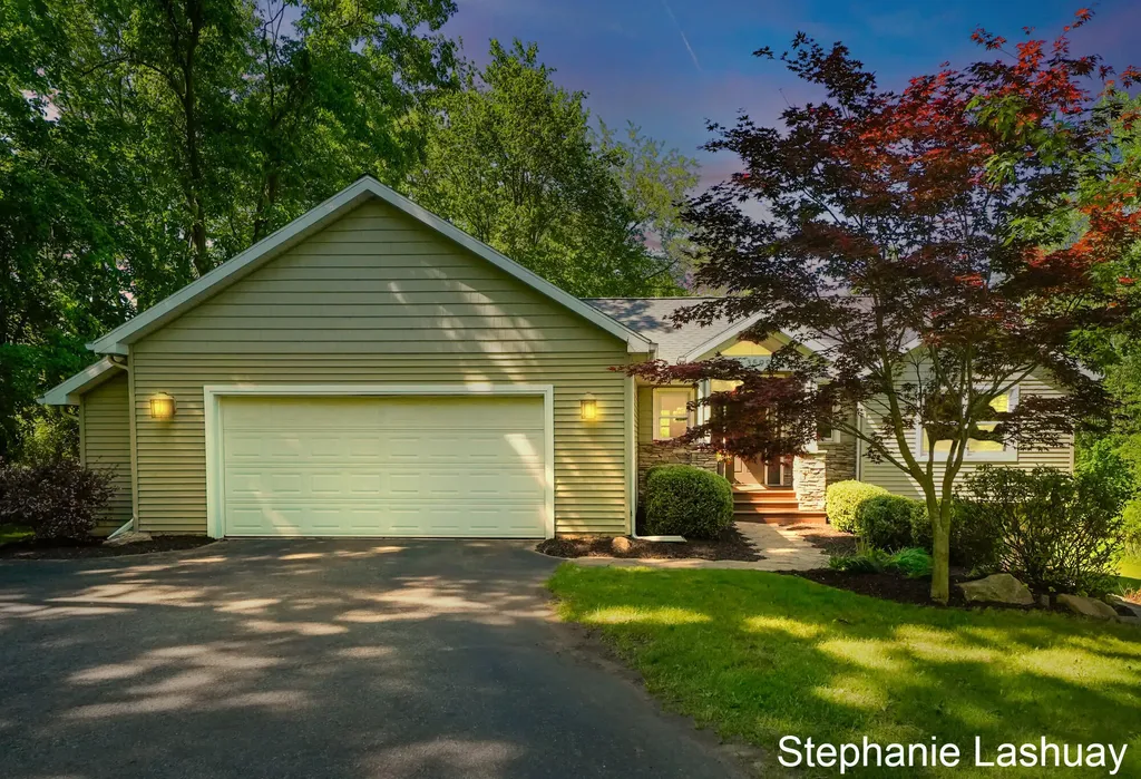 3599 11 Mile Road NE Algoma Township MI 49341