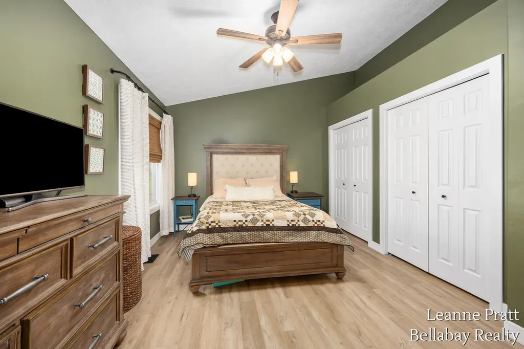 1870 Pineridge Drive Rutland Charter Township MI 49058