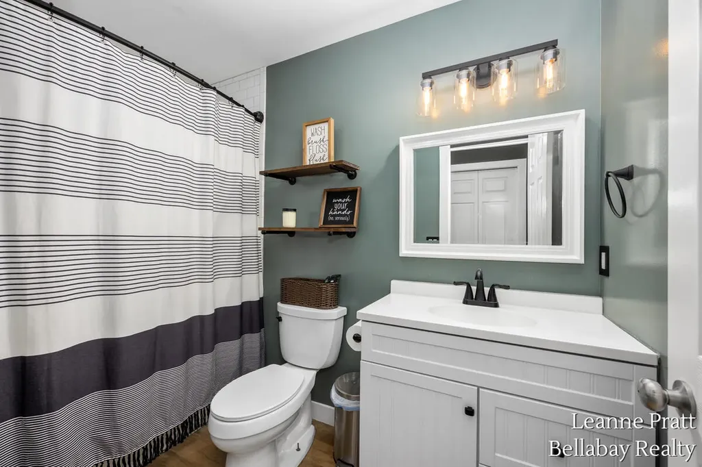 1870 Pineridge Drive Rutland Charter Township MI 49058