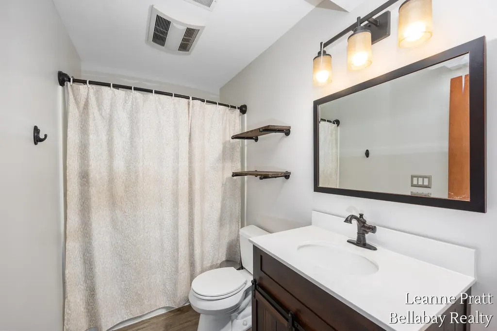 1870 Pineridge Drive Rutland Charter Township MI 49058