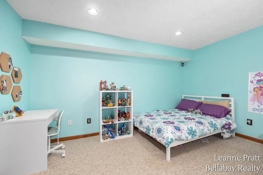 1870 Pineridge Drive Rutland Charter Township MI 49058