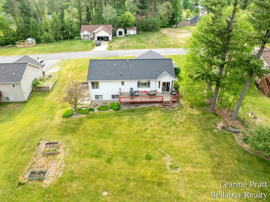 1870 Pineridge Drive Rutland Charter Township MI 49058