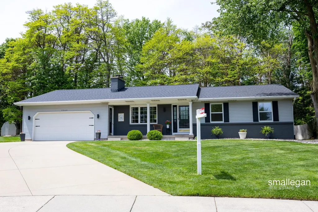 5349 Tahoe Pine Court Wyoming City MI 49519