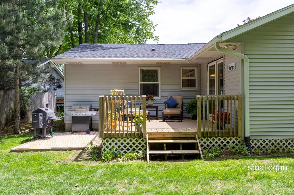 5349 Tahoe Pine Court Wyoming City MI 49519