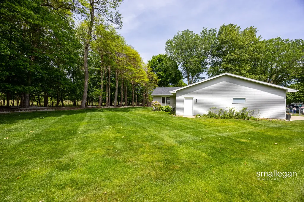 5349 Tahoe Pine Court Wyoming City MI 49519