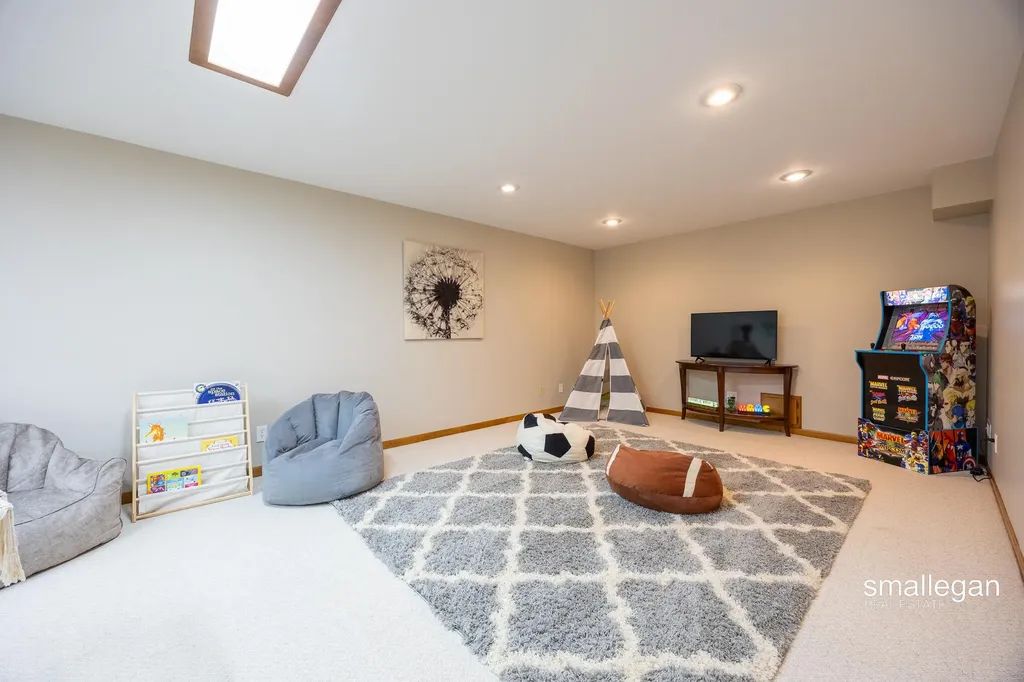 5349 Tahoe Pine Court Wyoming City MI 49519