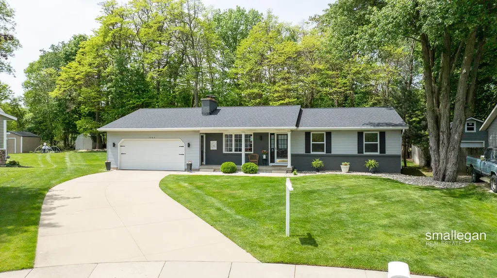 5349 Tahoe Pine Court Wyoming City MI 49519
