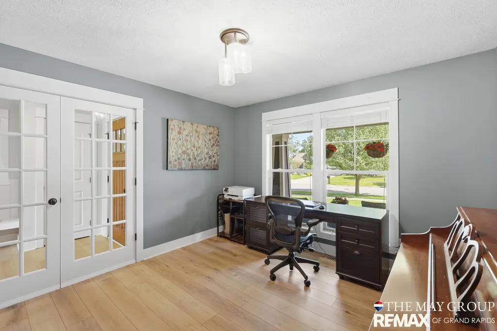3414 Mason Ridge Drive NE Grand Rapids Charter Township MI 49525