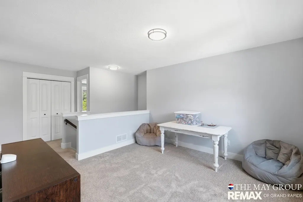 3414 Mason Ridge Drive NE Grand Rapids Charter Township MI 49525