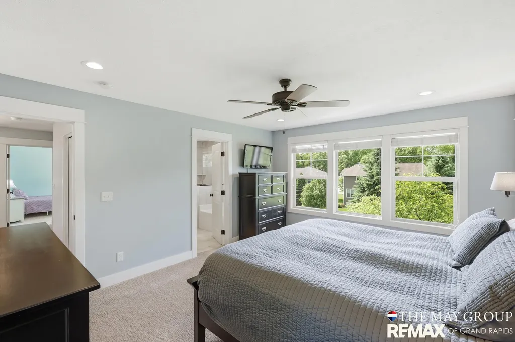3414 Mason Ridge Drive NE Grand Rapids Charter Township MI 49525