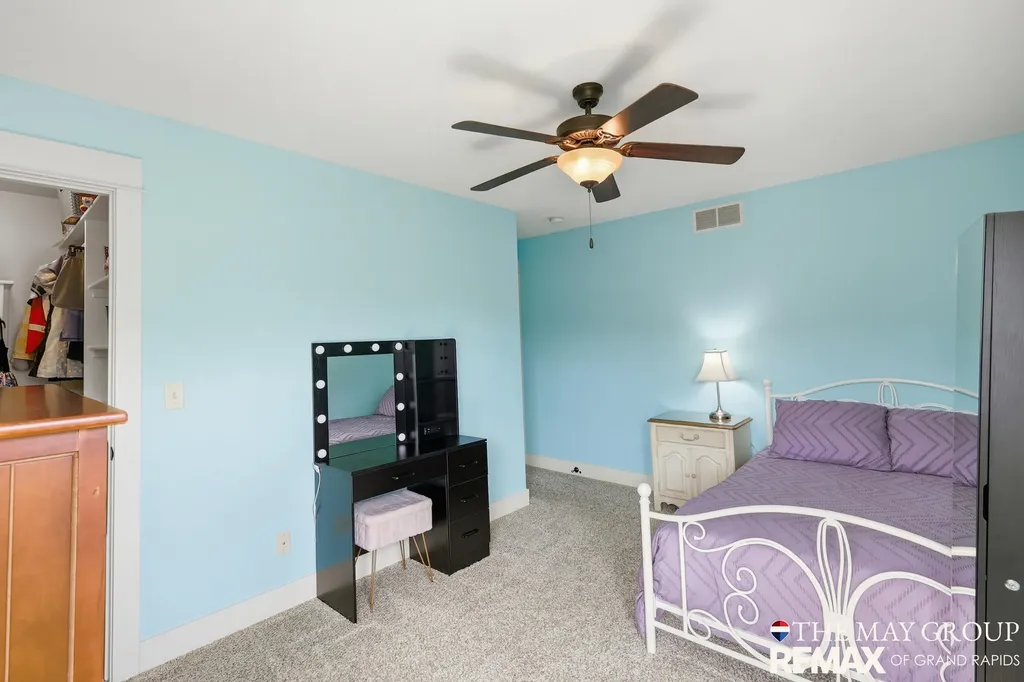 3414 Mason Ridge Drive NE Grand Rapids Charter Township MI 49525