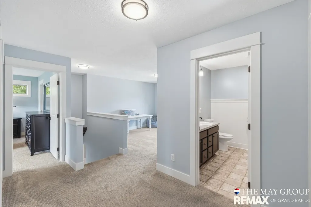 3414 Mason Ridge Drive NE Grand Rapids Charter Township MI 49525
