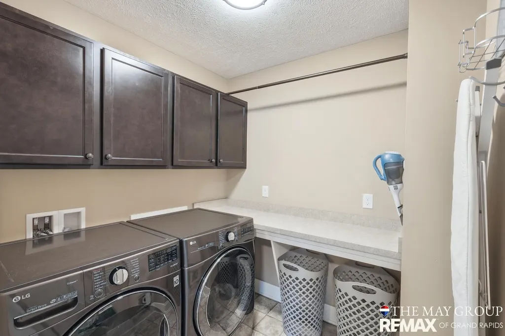 3414 Mason Ridge Drive NE Grand Rapids Charter Township MI 49525