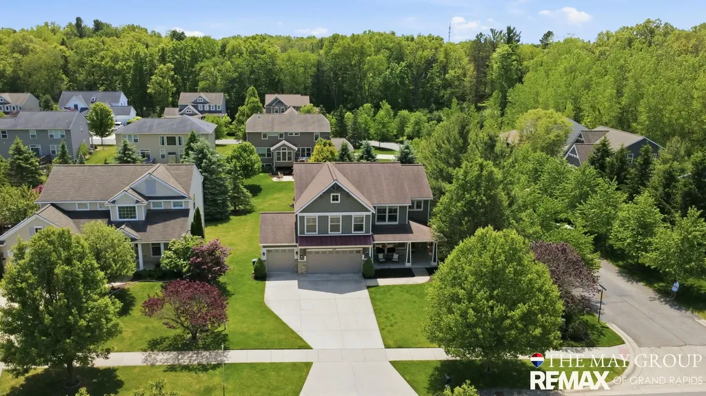 3414 Mason Ridge Drive NE Grand Rapids Charter Township MI 49525