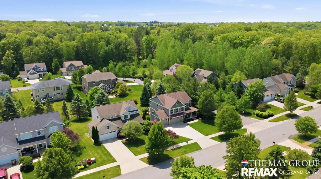 3414 Mason Ridge Drive NE Grand Rapids Charter Township MI 49525