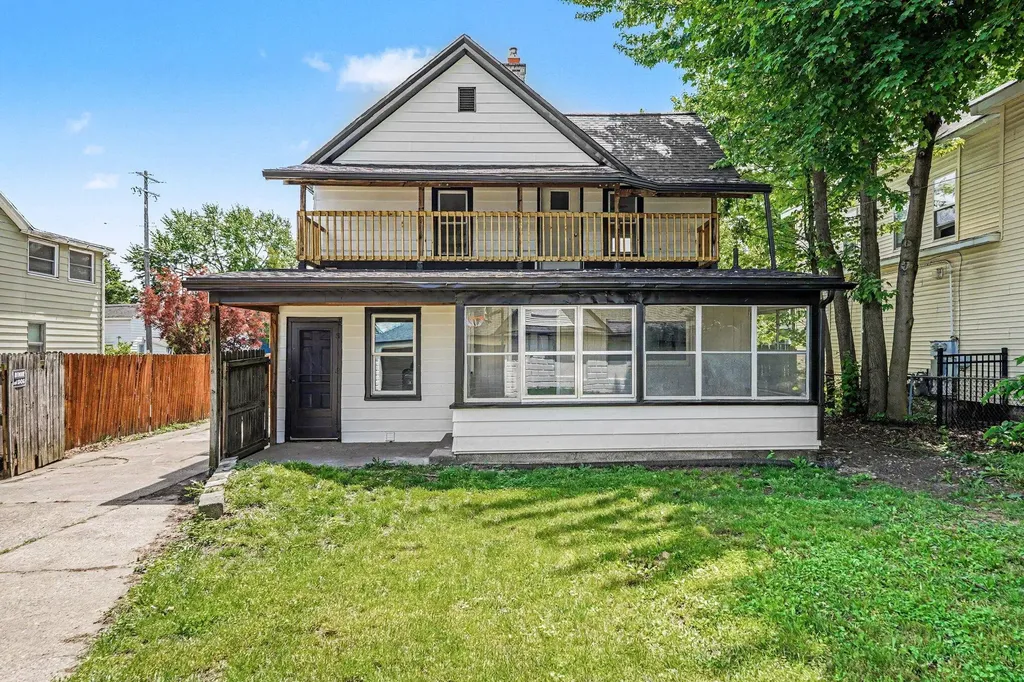 757 6th Street NW Grand Rapids City MI 49504