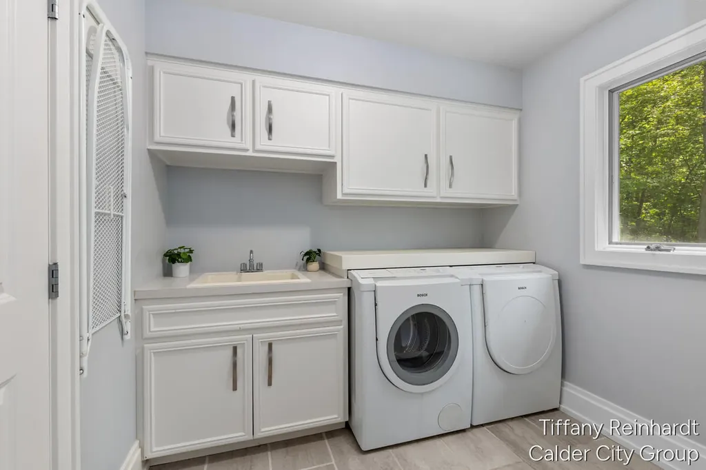 2760 Tyler Trail SE Lowell Charter Township MI 49331