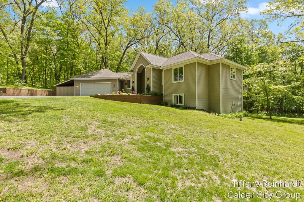 2760 Tyler Trail SE Lowell Charter Township MI 49331