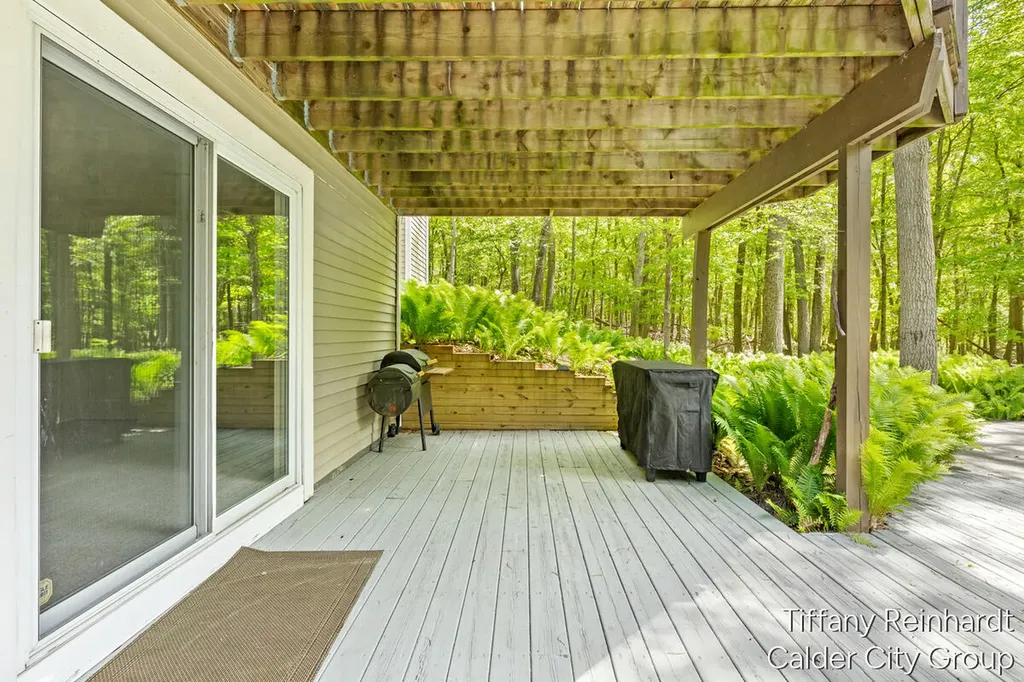 2760 Tyler Trail SE Lowell Charter Township MI 49331