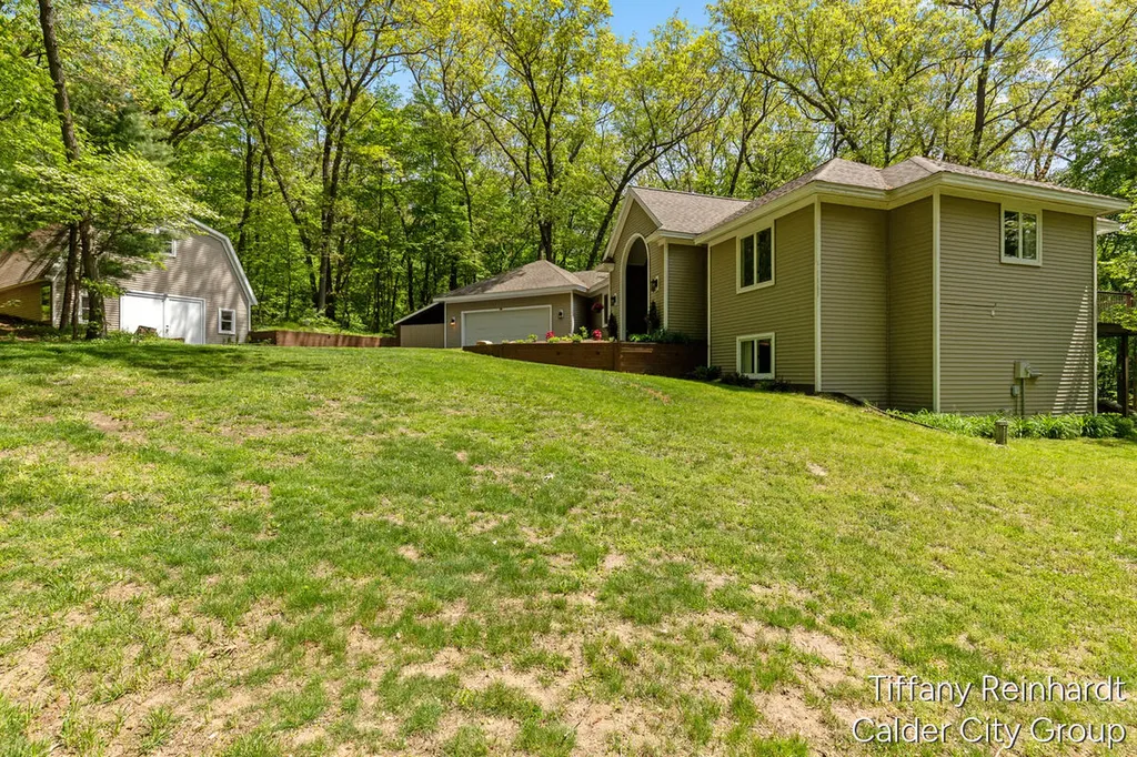 2760 Tyler Trail SE Lowell Charter Township MI 49331