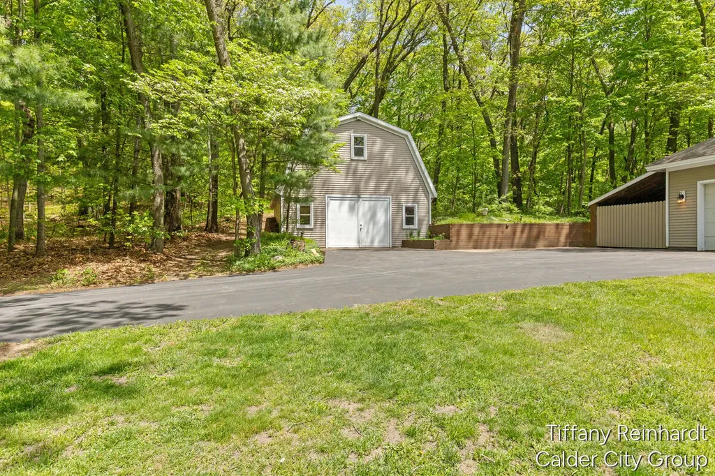 2760 Tyler Trail SE Lowell Charter Township MI 49331