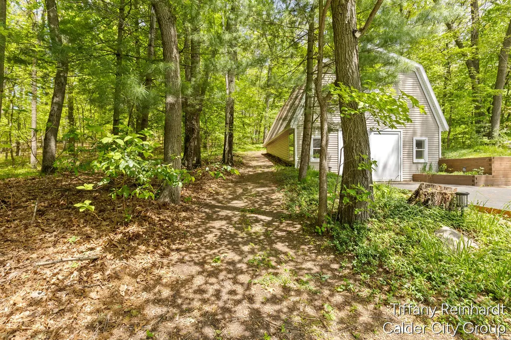 2760 Tyler Trail SE Lowell Charter Township MI 49331