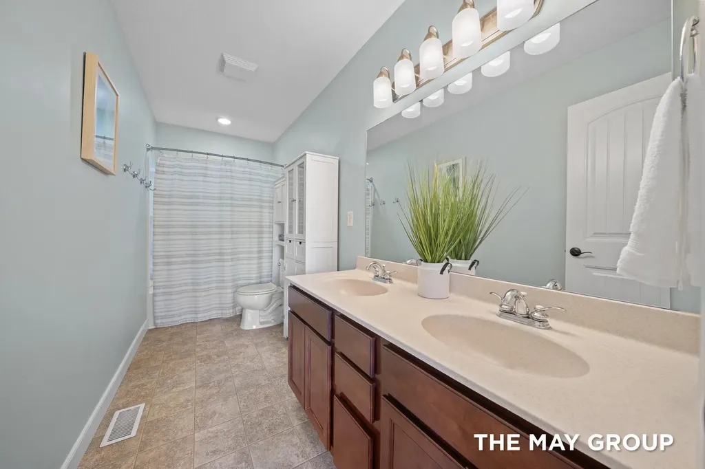 8500 E Barber Ridge Drive Caledonia Township MI 49302