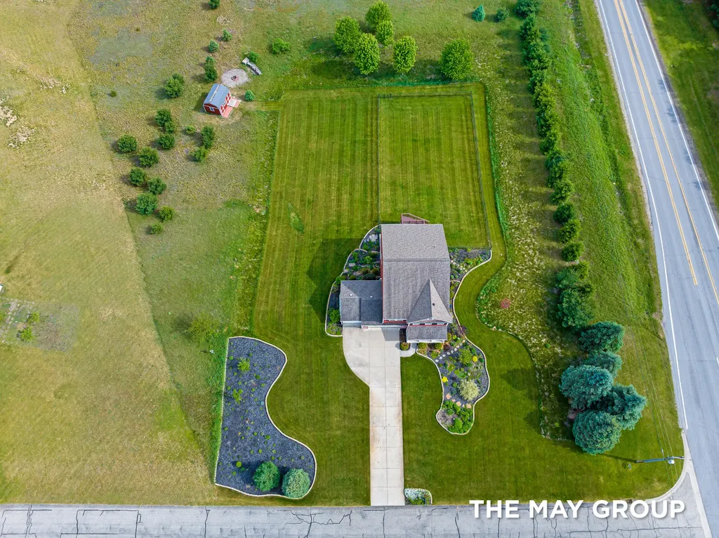 8500 E Barber Ridge Drive Caledonia Township MI 49302
